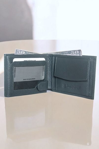 Lederax Men's Genuine Leather Wallet with Coin Compartment, Ld520