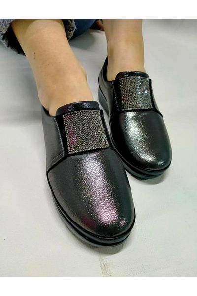 BRGL Women's Orthopedic Stone Detailed Soft Leather Daily Casual Shoes
