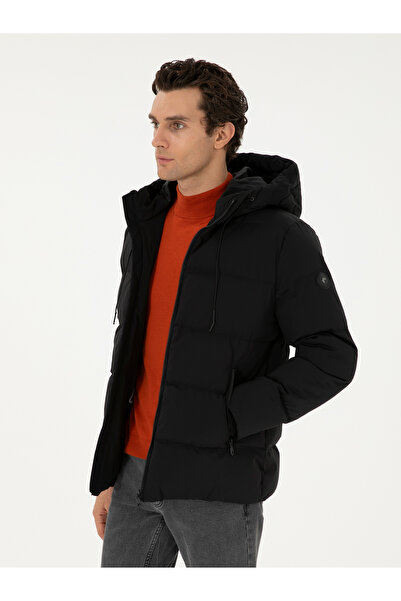 Cacharel Black Goose down Coat 50296936-Vr046