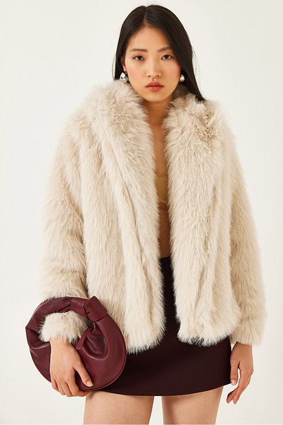 Bianco Lucci Women's Premium Faux Fur Jacket 60251922