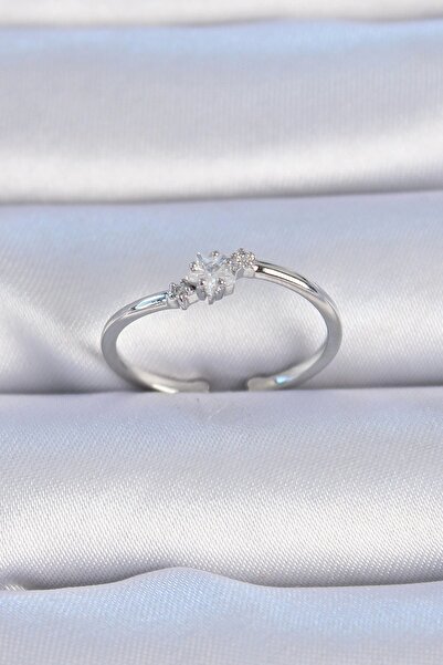 Clariss Brass Silver Color Flower Model Zircon Stone Detail Women's Ring