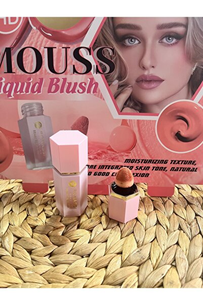 Madam accesorize Urla HD mouss liquid blush 02