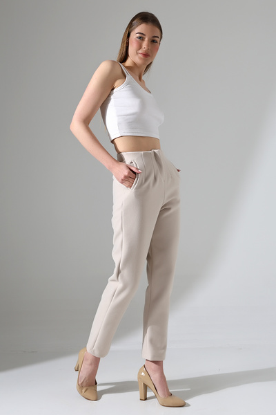 Gugus Trend Model Women's Stamped Trousers - Masculine/Carrot