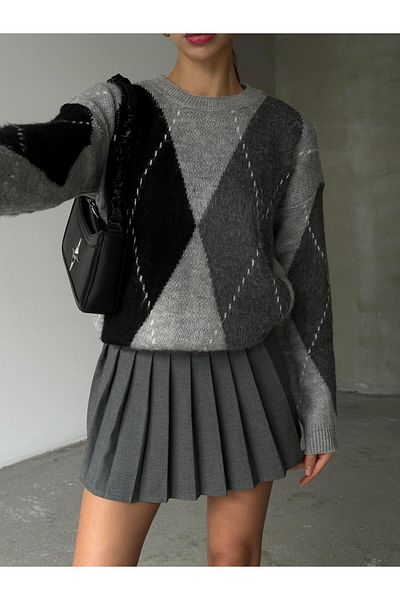 mydukkan.co Diamond Pattern Sweater Grey-Black
