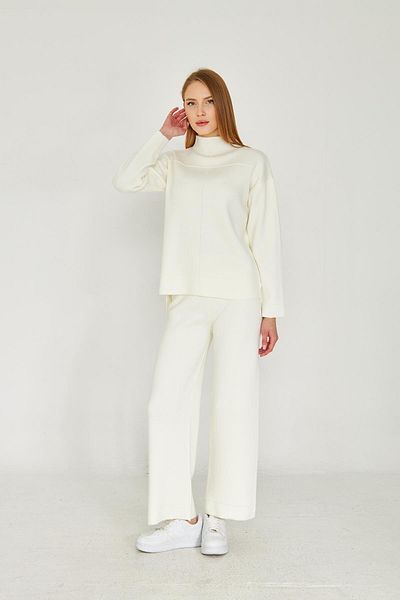 Irmak Kerekli Women's Ecru Plain Oversize Bottom Top Suit 1308
