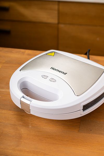 HOMEND Emsan Toastbuster 1319H - White Toaster