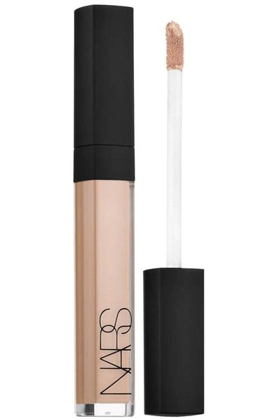 Nars Permanent Moisturizing Concealer with New and Intense Formula - Vanilla Passi.5136