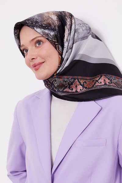 Levidor Μαύρο μεταξωτό μαντίλι με σχέδιο Kilim Twill