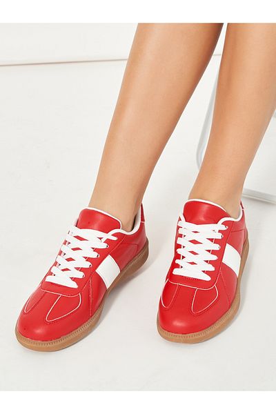 Styli Gum Sole Suede Look Contrast Detail Sneakers