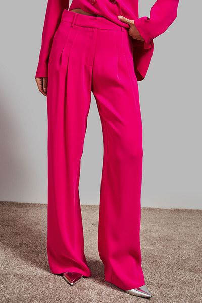 its basic Pantaloni de damă din țesătură cu pliuri, de culoare fuchsia