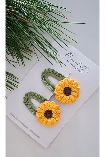 Miccolatte Baby and Child Hand Knitted Sunflower Snap Buckle