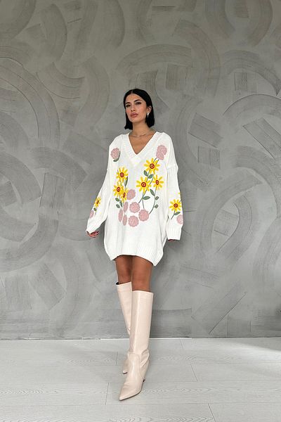 Elbee Fashion Woman Pulover cu broderie de flori