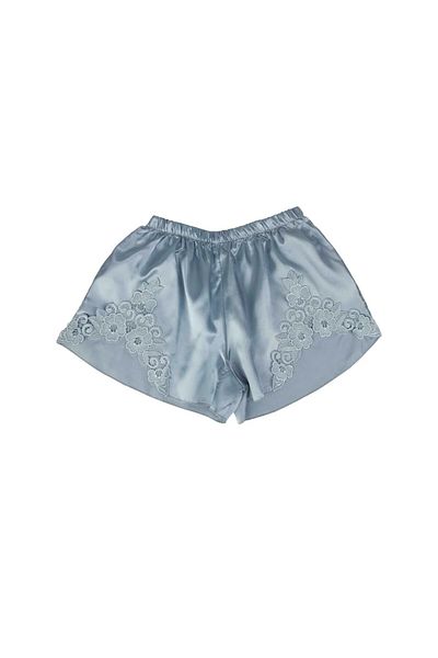 Dominant Set pantaloni scurți din satin pentru damă - Detaliu din dantelă