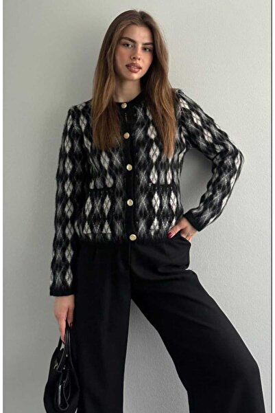 yeditepe fashion Bella Plaid Knitwear Cardigan - Metal Gold Buttons