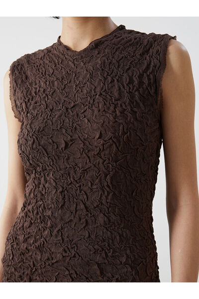 LC Waikiki Damen-Strickkleid mit Rundhalsausschnitt – W4LK01Z8