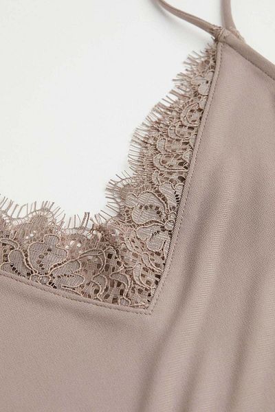 H&M Lace-trimmed cami top