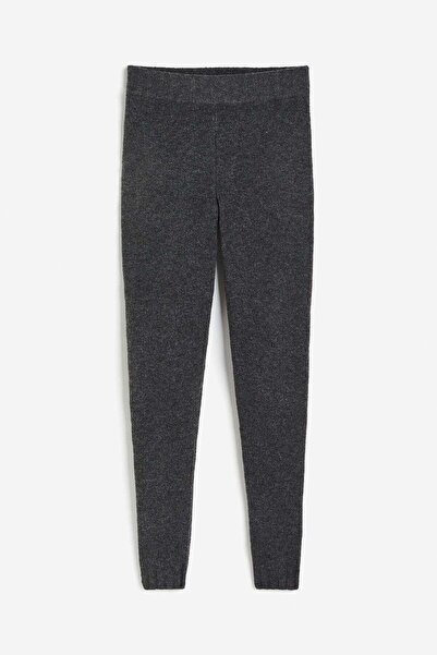 H&M بنطلون ضيق محبوك