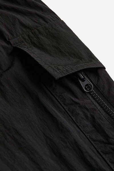 H&M شورت سباحة بجيب للساق