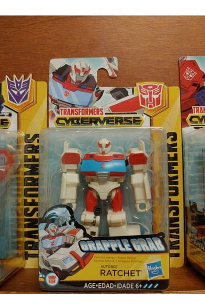 transformers Cyberverse Robot Figures - Ratchet