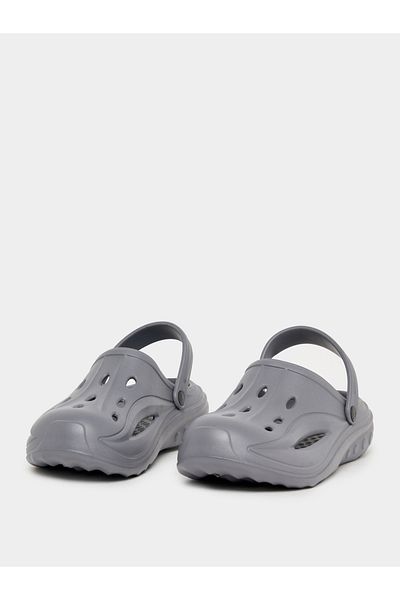Styli Cutout Detail Slip-On Clogs