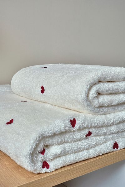 Nazik Home Πετσέτα χεριών Amore Heart κεντημένη (30 x 50 cm)