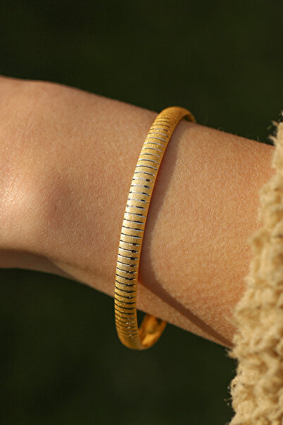 Çgk Çiğdem Gürel Kuyumculuk 8K Altın Çizgili Setina Model Bilezik – – Zarif v...