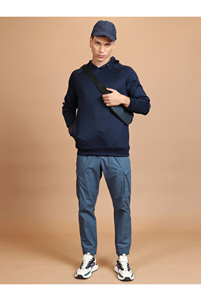 Highlander By Styli Solid Raglan Sleeves Hoodie