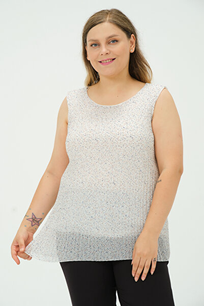 Shahiqa Büyük Beden Kolsuz Pilise Detaylı Bluz