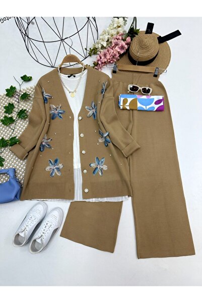 YEDİLALE Flowered Knitting Set