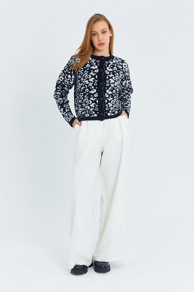 Mixray 6916 Model - Black Leopard Print Soft Women's Cardigan