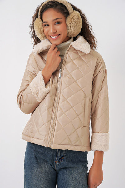 Bigdart Μπεζ 5202 Model Καπιτονέ Παλτό - Λεπτομέρεια από βελούδινο