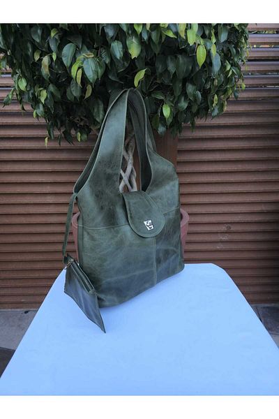 Veskemann Randy Genuine Leather Antique Green Shoulder Bag with Cover