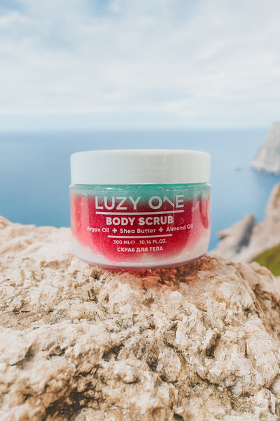 Luzy One Body Scrub - Charming Vanilla Scented Body Scrub That Cleans Your Skin - 300 ml