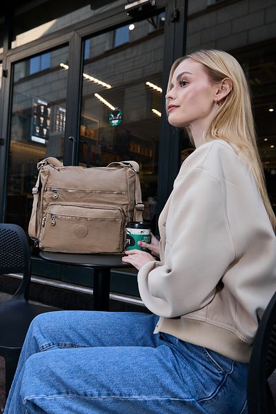 YOGII Sebe Model Seven-Eye Adjustable Strap Crinkle Αδιάβροχο γυναικείο σακίδιο ώμου και πλάτης