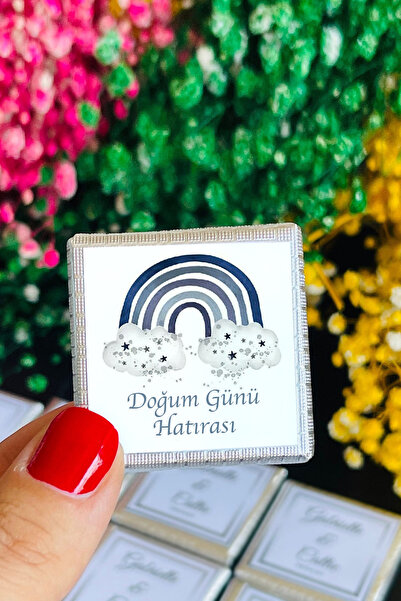 Genel Markalar Gökkuşağı Mavi Kare Çikolata Etiketi Doğum Günü Madlen Etiket/...