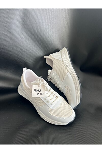 AyakkabıZ حذاء رياضي نسائي كاجوال من Zeno باللون الأبيض الشبكي