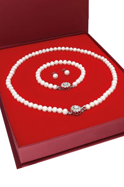 Chavin Natural Pearl Necklace and Earring Bracelet Set - Special Boxed Ep97By