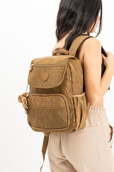 571 Collections Çanta Unisex Ultra Light μεσαίου μεγέθους σακίδιο πλάτης - Πολλαπλές τσέπες, μαύρισμα (Μοντέλο: 571-4A)