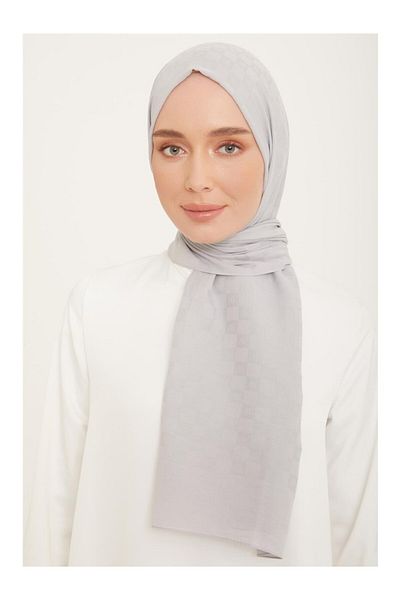 Armine Gray Trend P.Monogram Shawl2 3367