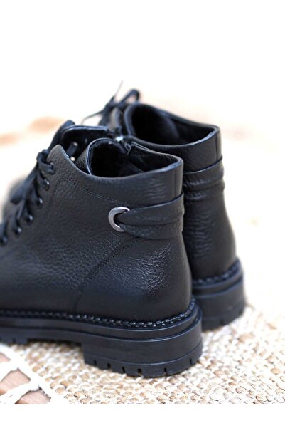 EREN SHOES BAG ( ASTARA ) Γνήσιο δέρμα με ρυθμιζόμενο φερμουάρ με λεπτομέρεια με κορδόνια Εσωτερικά ορθοπεδικά μποτάκια.