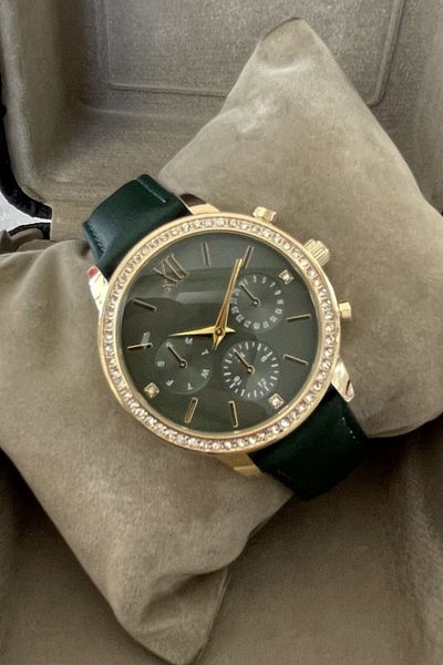 Leerybee Women's Leather Stone Quartz Wrist Watch Ns-2