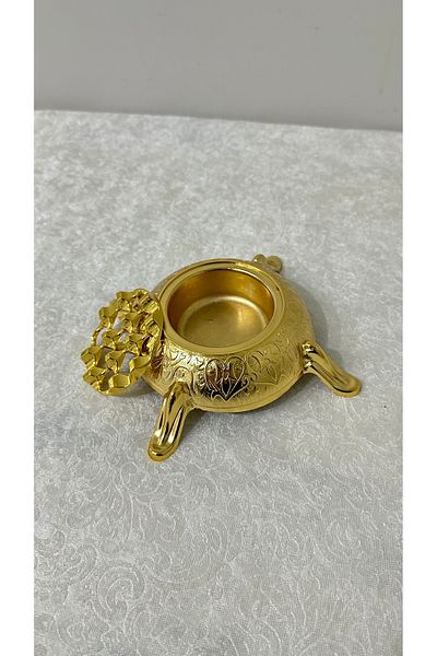 USD HOME Ash Plate Ashtray with Gold Foot Grid