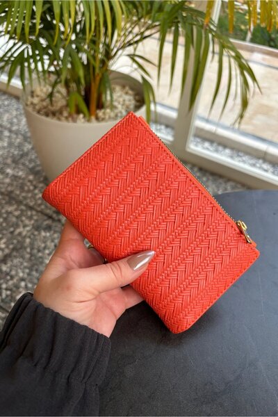 Yuka Atelier Textured Design Faux Leather Wallet