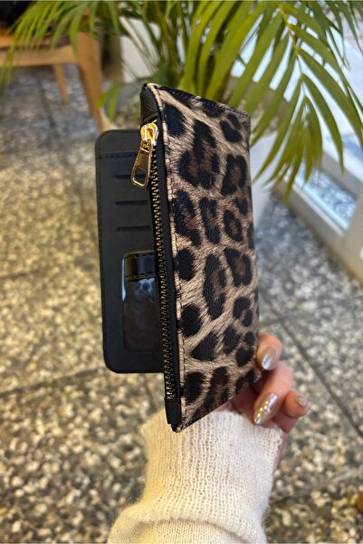 Yuka Atelier Dokulu Tasarımlı Suni Deri Cüzdan