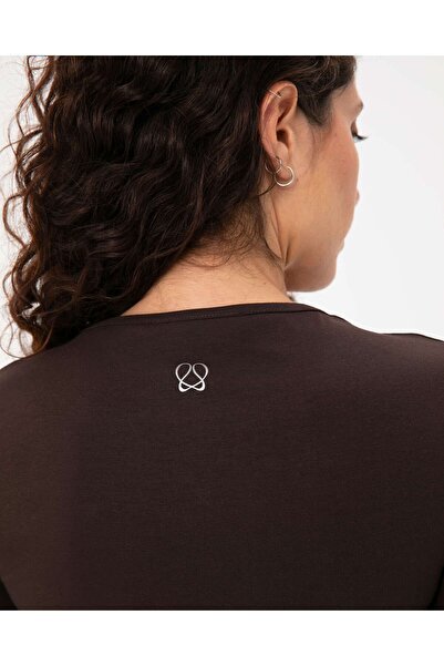 Ayma Active Καφέ Crop Μπλούζα με Παπιγιόν στη μέση