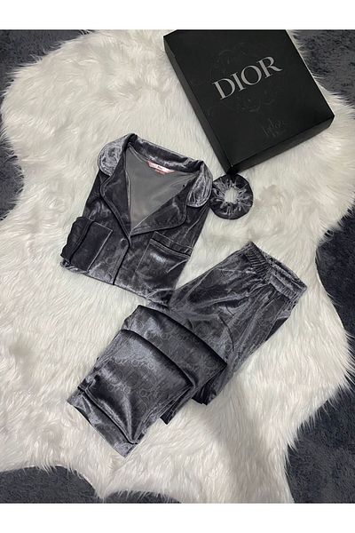 şıklık durağı Set de pijamale de damă cu cataramă din catifea cutie de lux