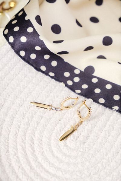 Lekka Design Women's Non-Tarnish Steel Luxury Swinging Sword Earrings