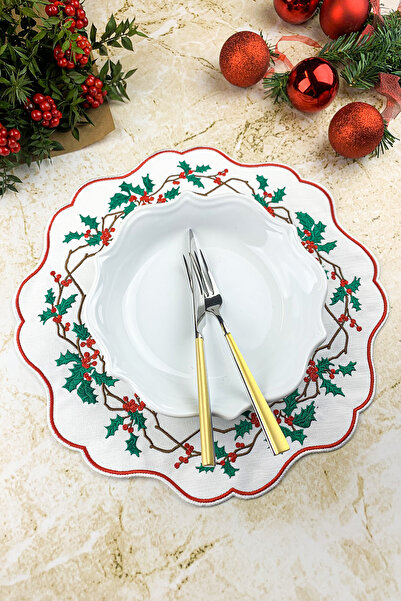 WEARE2 Beyaz Renkli Christmas Yılbaşı Temalı Kokina Nakışlı Amerikan Servis