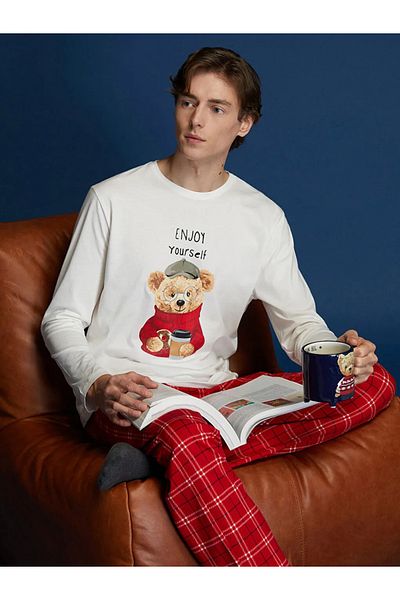 LC Waikiki Σετ ανδρικές πιτζάμες Ecru Standard Mold Bear Teddy Printed