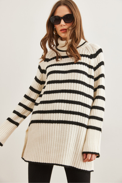 Olalook Ecru Turtleneck Striped Knitwear Tunic - Slit Detail Tnk- 19000102